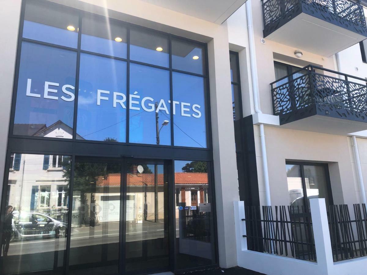 Domitys Les Fregates Aparthotel เลส์ซาบล์-โดล็อนน์ ภายนอก รูปภาพ